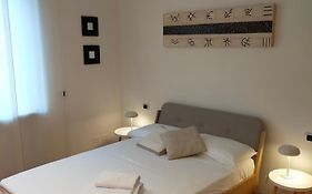 Interno 711